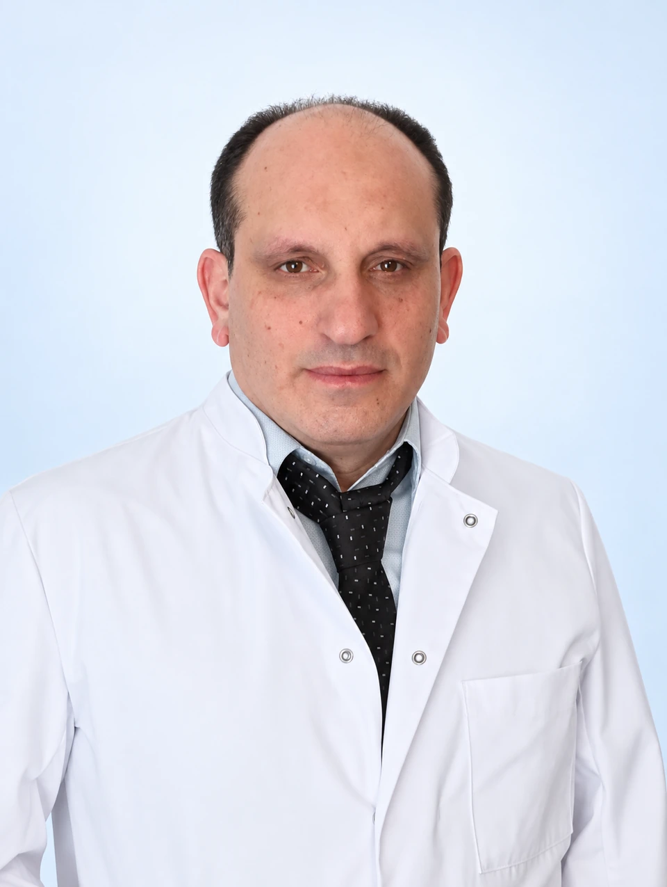 Khiralddin Kalla, Facharzt für Innere Medizin